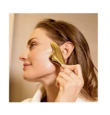 Masseur facial en corne de buffle, planche Gua Sha pour le lifting et le massage du visage - Product Image 2
