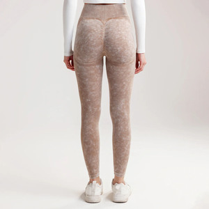 Leggings de sport pour femmes sur mesure de haute qualité avec logo imprimé, nouveau style streetwear avec positionnement de la taille - Product Image 2