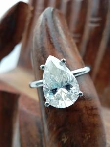 Anillo de Compromiso D'VINS JEWELS LR60 con Diamante Corte Pera, Plata 925, Engaste de Garras, Clásico para Mujer, Certificado IGI, para Boda y Aniversario - Product Image 3