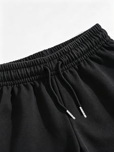 Shorts cargo noirs unis pour hommes, taille mi-haute élastique, décontractés, utilitaires, grandes poches, 100 % coton, écologiques, pour l'extérieur - Product Image 4