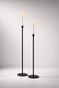 Grand chandelier en métal noir pour sol, idéal pour l'entrée et la décoration des halls d'hôtel - Product Image 5