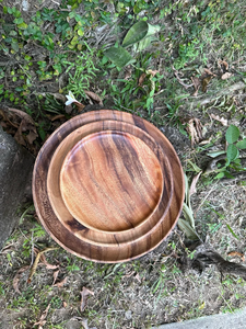 Ensemble de 4 ou 6 assiettes rondes en bois |   Assiette ronde |   Assiette en bois |   Assiettes en bois |   Ensemble de service en bois | - Product Image 4