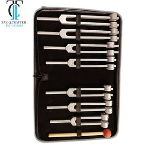 Nouvel arrivage : Diapason médical pour examen ORL, instrument médical TARIQ CRAFTED INDUSTRIES - Product Image 1