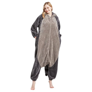 Pijama enterizo de lote de felpa suave con capucha y estampado de animal, diseño de mapache, para mujer, ideal para invierno - Product Image 5