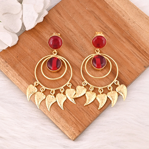 Elegantes Pendientes de Piedra de Granate Hidrochapados en Oro, Joyería de Latón Hecha a Mano para Mujer - Product Image 4