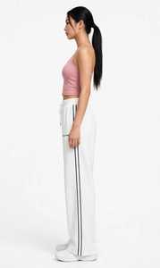 Pantalon de survêtement blanc pour homme ONETEN APPAREL, taille haute, en polyester, coupe droite, jambe large, avec cordon de serrage, taille élastique et bandes latérales - Product Image 6