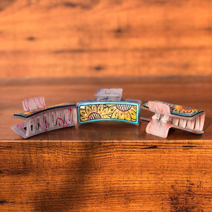 Pinzas para el pelo de cuero grabadas hechas a mano con estilo occidental para mujer - Product Image 4