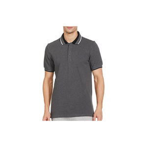 Polo de primera calidad para hombre en color negro, de moda, con cuello ribeteado y dobladillo en contraste blanco. - Product Image 3