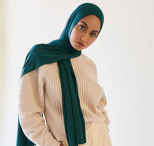 Hiyab Musulmán Liso 2026 para Mujer, Tela Suave y Ligera, Pañuelo Islámico para la Cabeza, Proveedor al por Mayor - Product Image 6