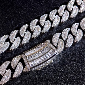 สร้อยคอแบบ Iced Out Link Chain เงินแท้ 925 ชุบโรเดียม ประดับเพชร VVS มอยส์ซาไนต์ เครื่องประดับฮิปฮอปสำหรับผู้ชาย - Product Image 4