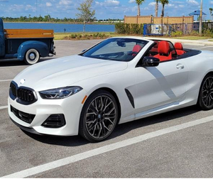 Auto Usado de Lujo de Alto Rendimiento 2023, Convertible Premium Grand Touring de 2 Puertas con Potente Capacidad AWD - Product Image 1