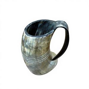 Vaso de Cerveza o Vino con Forma de Cuerno Vikingo, Reutilizable, Ecológico, Duradero, con Tapa de Bambú, Acabado Natural, Doble Pared - Product Image 1