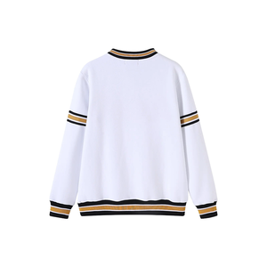 Sweat-shirt personnalisé blanc à col rond en polaire 200g pour l'hiver et l'automne, avec impression en relief de lettres grecques, vêtements de sororité, pull pour femme - Product Image 2