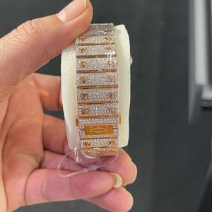 Reloj de Alta Calidad Personalizado con Diamantes Cultivados en Laboratorio, Reloj de Acero Inoxidable de la Mejor Calidad para Hombre - Product Image 3