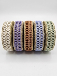 Dentelle ajourée en coton écologique et colorée avec bordure métallique pour la décoration intérieure et les sacs - Product Image 2