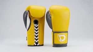 Gants de boxe en cuir jaune véritable Dumela, design à lacets avec accents noirs - Product Image 1