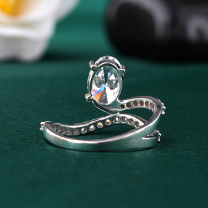 แหวนหมั้นเพชรทรงรี 1.51 กะรัต เพชรเลี้ยงในห้องปฏิบัติการ ทองคำขาว 14K ระดับความสะอาด VVS-VS สี DEF แบบโซลิแทร์ ประดับเพชรแบบพาเว่ แหวนแต่งงาน ระดับความสะอาด VS1 แบบธรรมชาติ - Product Image 4