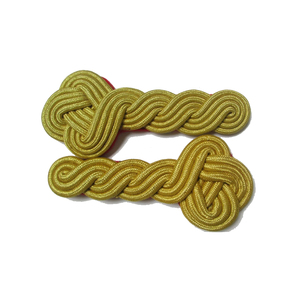 ตราอินทรีย์ปักลายอักษรอาหรับแบบเบา น้ำหนักน้อย สีดำ ผ้าสีดำ ปักดิ้นทอง สำหรับติดบนบ่าเสื้อเครื่องแบบ - Product Image 1