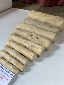 ของเล่นไม้สำหรับสุนัข ของเล่นเคี้ยวไม้เนื้อแข็งธรรมชาติ ทนทาน สำหรับสุนัขเล่นในบ้าน ขนาดใหญ่ ผลิตในเวียดนาม - Product Image 1