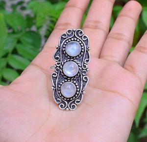 Bague à trois pierres en pierre de lune, argent sterling 925, sertissage clos, bijoux de fiançailles - Product Image 3