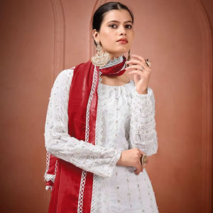 Ensemble Salwar en soie Taby indienne pakistanaise tendance, couleur lavande, dernière collection exclusive, vêtements ethniques pour femmes, pour fêtes et mariages - Product Image 1