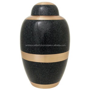 Fabricant indien d'urne de crémation moderne en laiton pour hommes femmes ambiance garniture d'or style de vie pour cendres humaines de femme adulte - Product Image 6