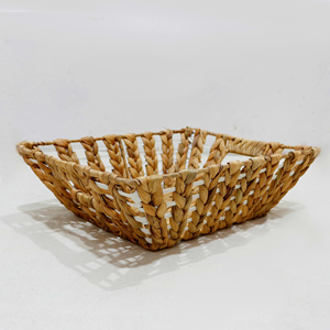 Handmade Natural Water Hyacinth Tray for Bathroom <b>Storage</b> & Household Decor Functional Fruit & Beverage Tray - Product Image 2