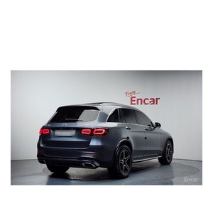Mercedes-Benz GLC-Class GLC300 4MATIC 2022, 35 996 km, boîte automatique, sièges en cuir, conduite à gauche, caméra de recul - Product Image 2