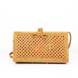 Sac à bandoulière vintage en paille tressée à la main pour femme, style bohème Bali, imperméable, portable, pour l'été - Product Image 1
