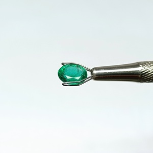 มรกตสีเขียวรูปไข่ 2.54 กะรัต จากพลอยแซมเบีย - Product Image 2