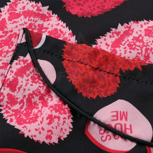 Haut de blouse médicale personnalisé pour femme, imprimé cœur Saint-Valentin, col cache-cœur, manches courtes, uniforme d'infirmière avec poches - Product Image 5