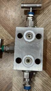 ฮันนี่เวลล์ M3VIS4410SS วาล์วแมนิโฟลด์ 3 วาล์ว สแตนเลส 316 แรงดันสูง 4500 PSI วาล์วส่งสัญญาณความดันแบบดิฟเฟอเรนเชียล - Product Image 6