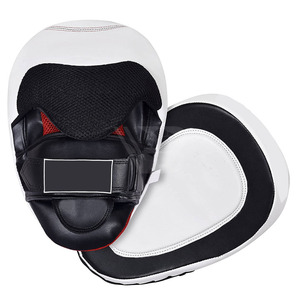 Prix de gros : Palettes de frappe professionnelles en cuir sur mesure pour le karaté, de haute qualité, avec logo personnalisé, confortables - Product Image 5