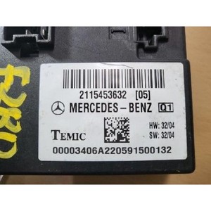 ECU และโมดูลคอมพิวเตอร์มือสองสำหรับรถยนต์ E-class รุ่น A2115453632 - Product Image 5