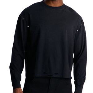 Sudadera Negra Desgastada para Hombre al por Mayor, de Algodón Grueso de 340 GSM con Borde sin Rematar y Capucha Estilo Vintage - Product Image 4