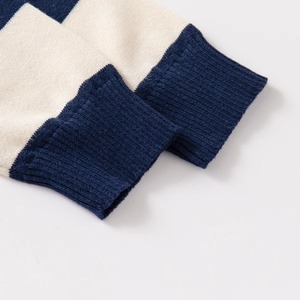 Pull en tricot rayé en acrylique pour garçons, confortable, à manches longues, chaud, pour l'école et les activités de plein air - Product Image 3