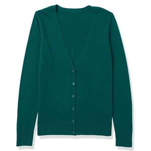 Nouveau style personnalisé, cardigan décontracté d'hiver pour femmes, col en V, style varsity, boutons brodés, logo en organza, 100% coton - Product Image 3