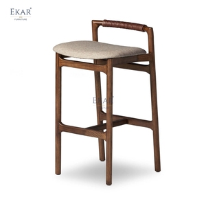 Sgabello da Bar Moderno in Legno Massello con Schienale Curvo, Sedia Alta Elegante per Isola <span class=keywords><strong>Cucina</strong></span>, Caffetteria e Bar Domestico, Resistente e Confortevole - Product Image 1