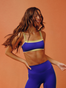Soutien-gorge de sport sans couture personnalisé à maintien élevé pour femme – Idéal pour le fitness, la gym, la course et le yoga - Product Image 2