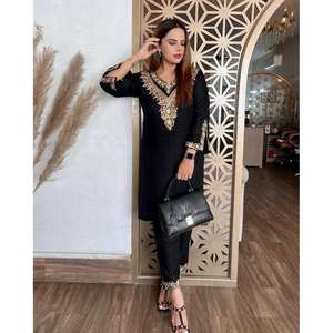 Magnifique ensemble élégant pour soirée, haut et bas avec dupatta, taille XL - Product Image 3