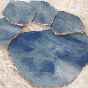 Sous-verres en résine époxy artistique avec un design coloré pour une utilisation sur table - Product Image 6