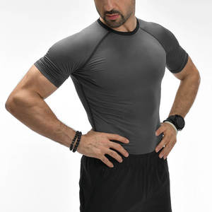 Vêtements d'entraînement écologiques, coupe ajustée, vêtements d'été, t-shirt de compression à col rond, coupe ajustée, tissu épais, athlétique - Product Image 2