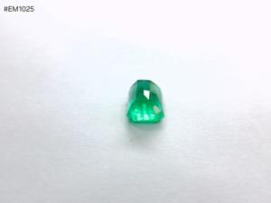 Esmeralda Zambiana Natural, Corte Octogonal Facetado, 7.66ct, Alta Calidad, Gema Suelta para Joyería - Product Image 4