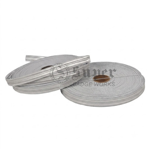 Fournisseur OEM de Tresses de Dentelle Cérémonielles Métalliques Larges Or Argent Personnalisées Faites à la Main Qualité Supérieure pour Uniformes - Product Image 3
