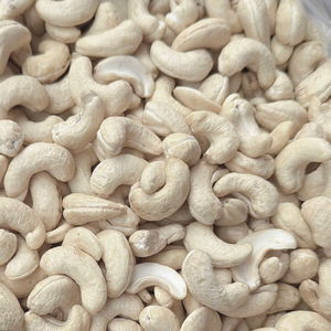 Venta al por Mayor de Nueces de Anacardo W180, Precio de Nueces de Anacardo W320, Precio de Fábrica de Anacardos Santigo Vietnam - Product Image 1