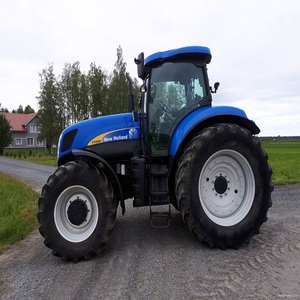 Tractor de Ruedas New Hollandds de 60HP con Motor de Primera Calidad, Origen Reino Unido, Entrega Rápida, Rendimiento Potente - Product Image 1