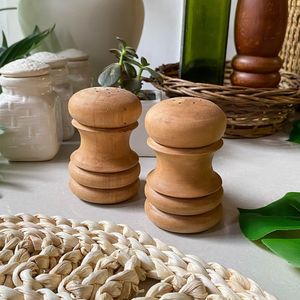 High Quality Wooden <b>Salt</b> And Pepper <b>Shaker</b> Set Durable Spice Dispenser For Everyday Kitchen Use - Product Image 6