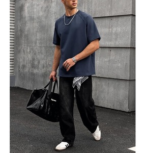 T-shirt décontracté pour homme à manches courtes, 100 % coton, col rond et épaules tombantes, couleur unie, coupe oversize, fabriqué au Bangladesh – Meilleure vente - Product Image 5