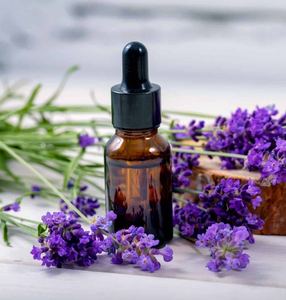 Aceite esencial de lavanda 100% puro y natural OEM para el crecimiento del cabello, cuidado de la piel, rostro y aromaterapia para hombres y mujeres de la India. - Product Image 5