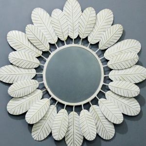 Miroir rond encadré de feuilles blanches, décoration murale en bois shabby chic pour chambre à coucher, salon, hôtel, décoration de la maison - Product Image 1